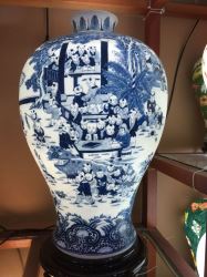 Dèn dế to vẽ Bách Nhi chàm