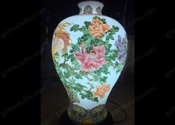 Đèn dáng đùi dế Uyên Ương Hội Tụ