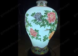 Đèn dáng đùi dế Uyên Ương Hội Tụ