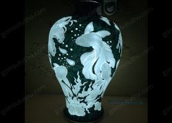 Đèn dáng dế khắc tay vẽ màu nâu sen cá