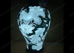 Đèn dáng dế khắc tay vẽ màu nâu sen cá